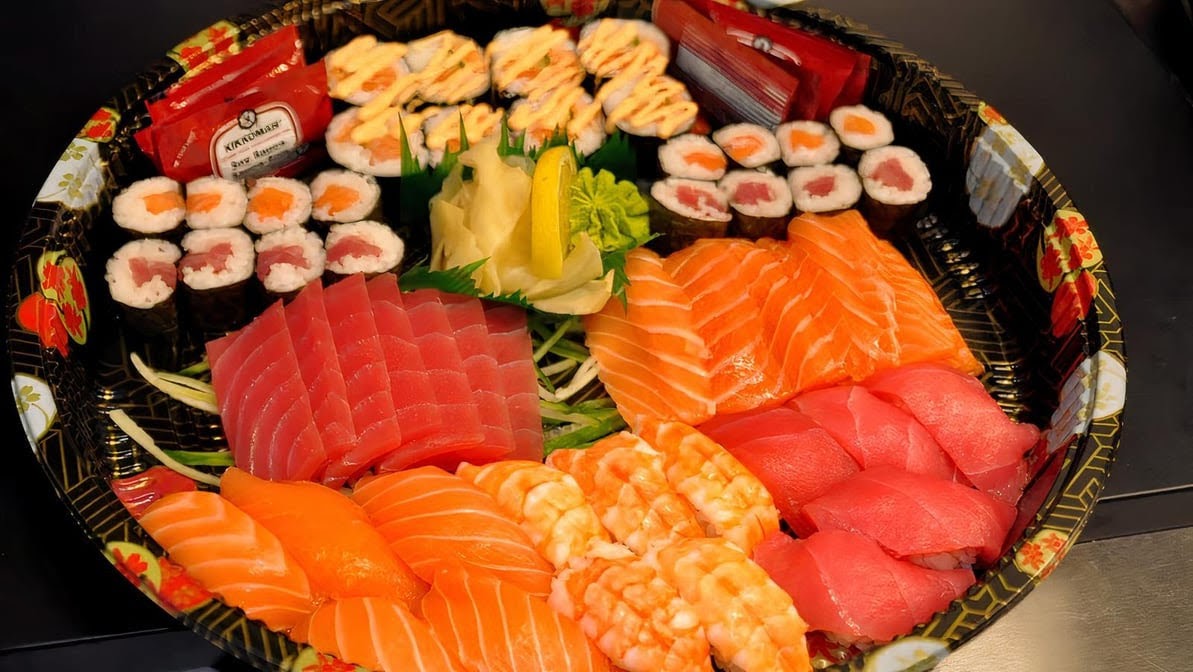 Maki Sushi & Noodle-4