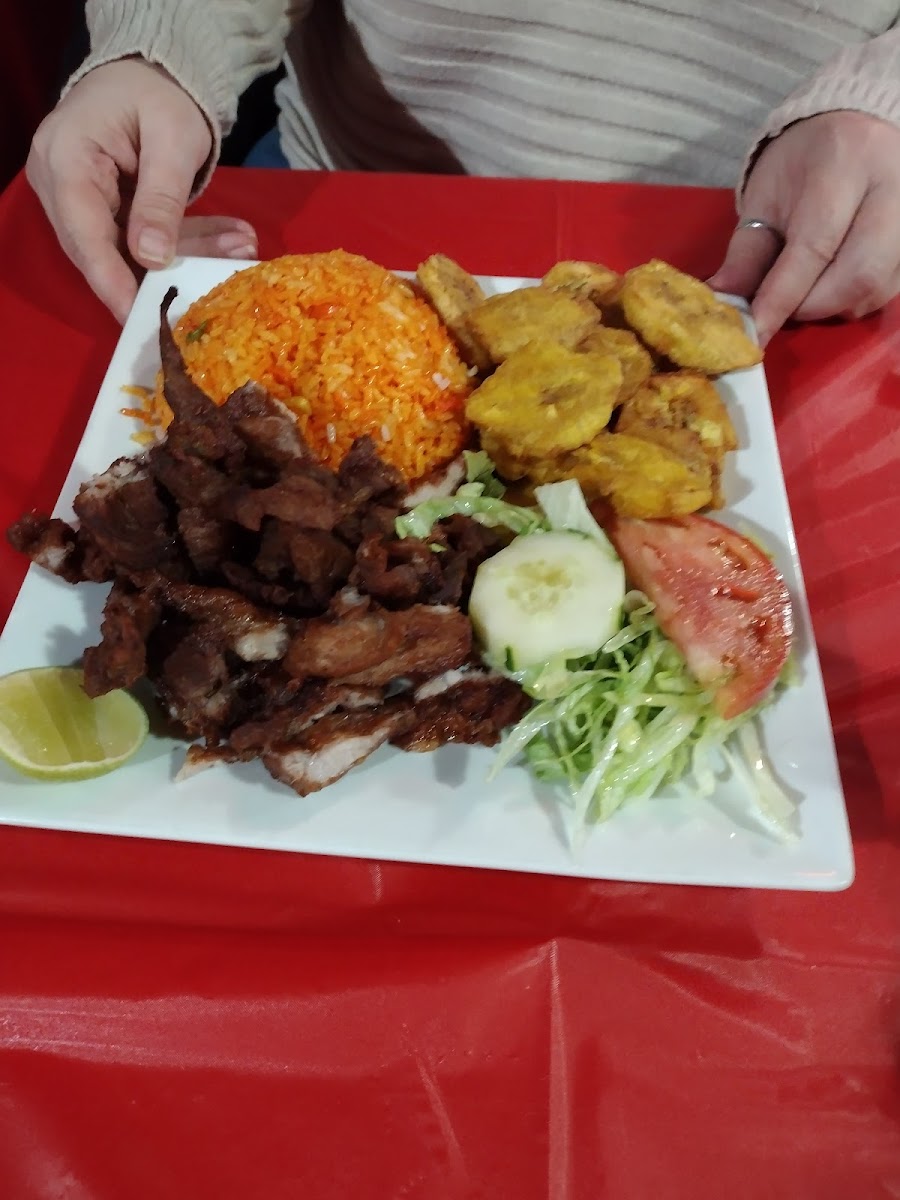 Malecon Bar & Restaurante-6