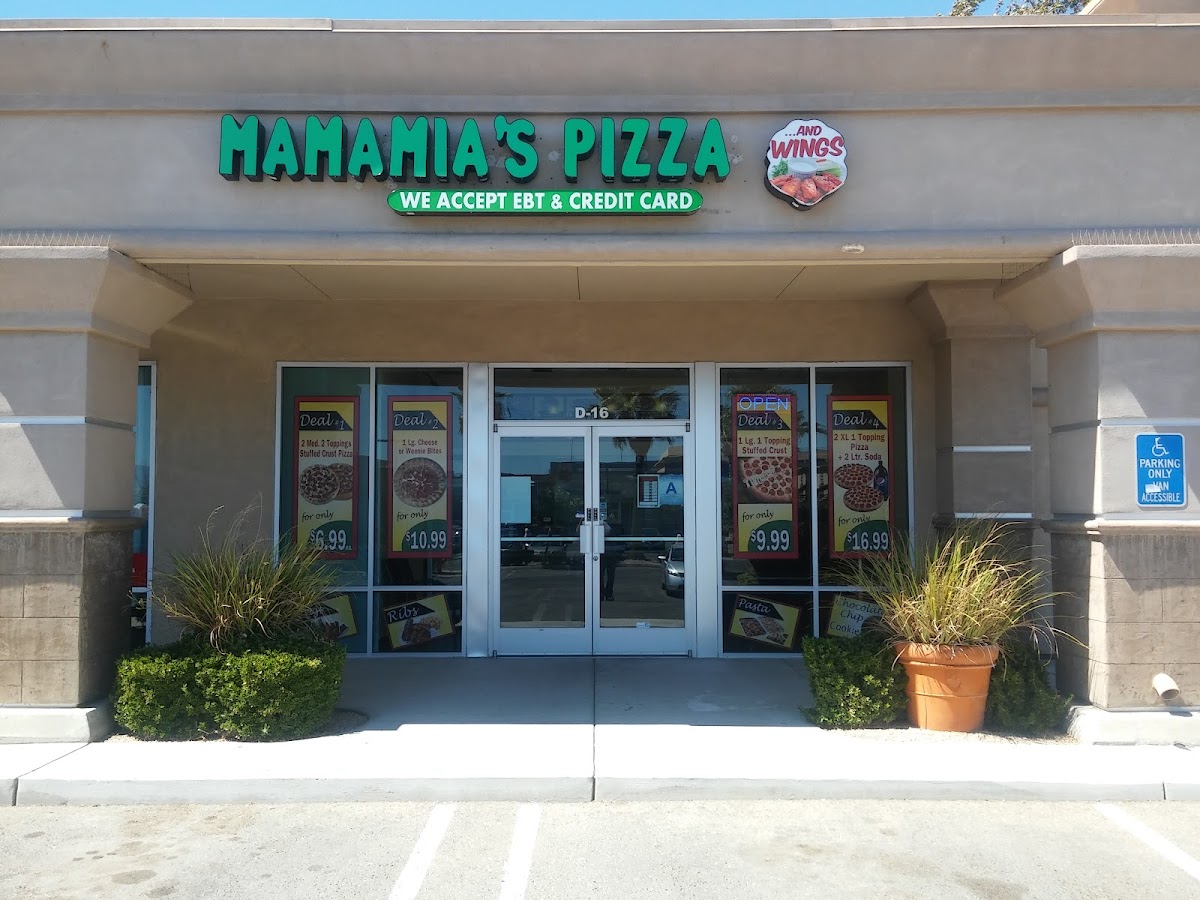 Mama Mia's Pizza & Wings