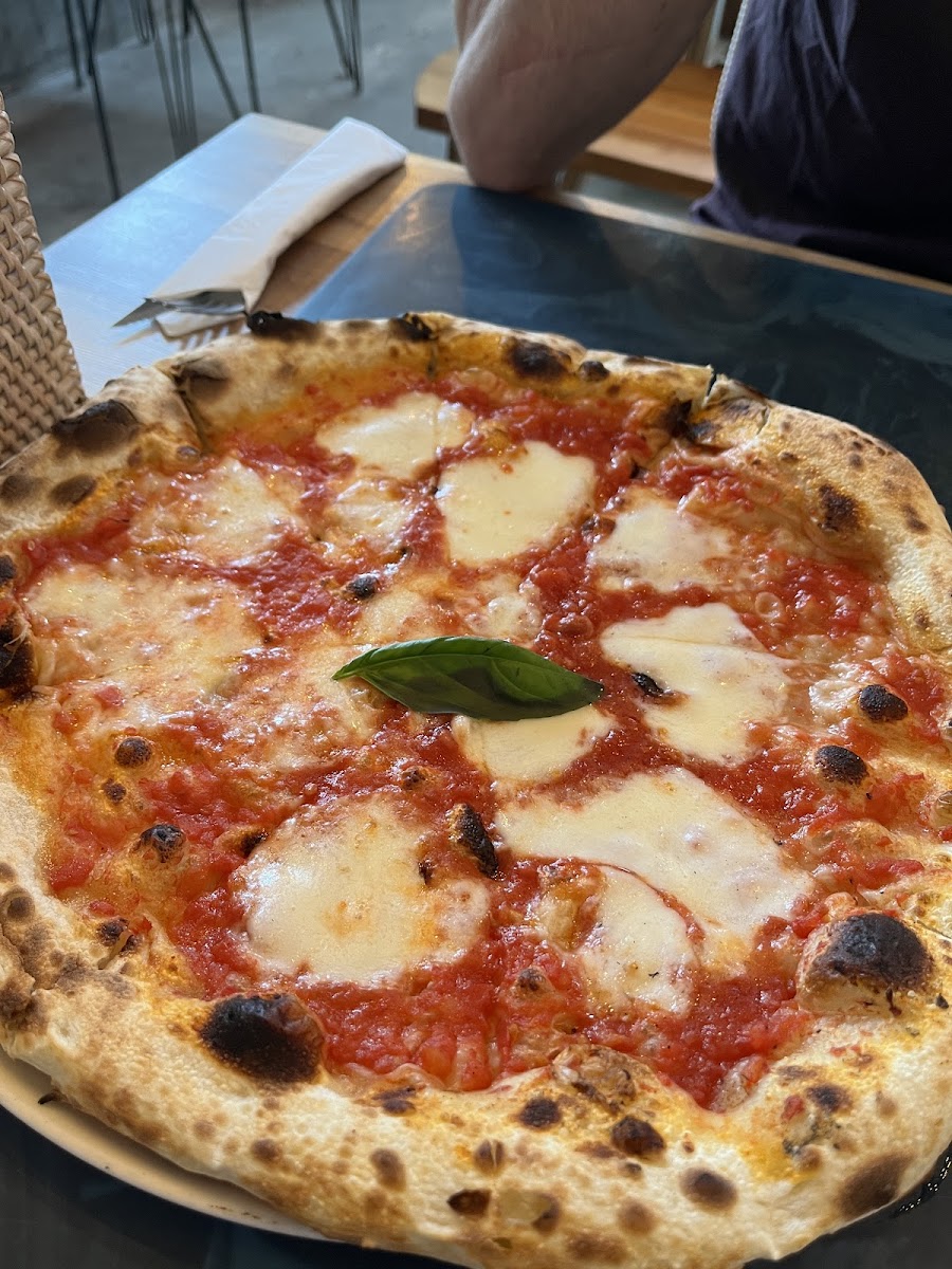 Mama Pizza-4
