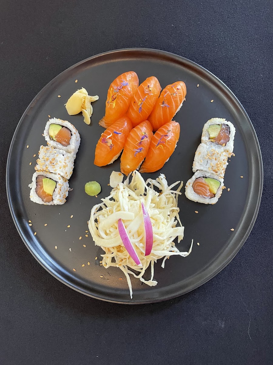 Mama Sushis-3