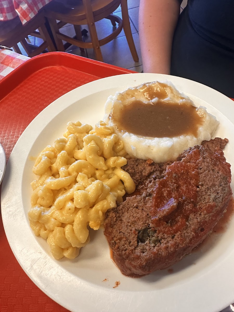 Mama's Kitchen-5