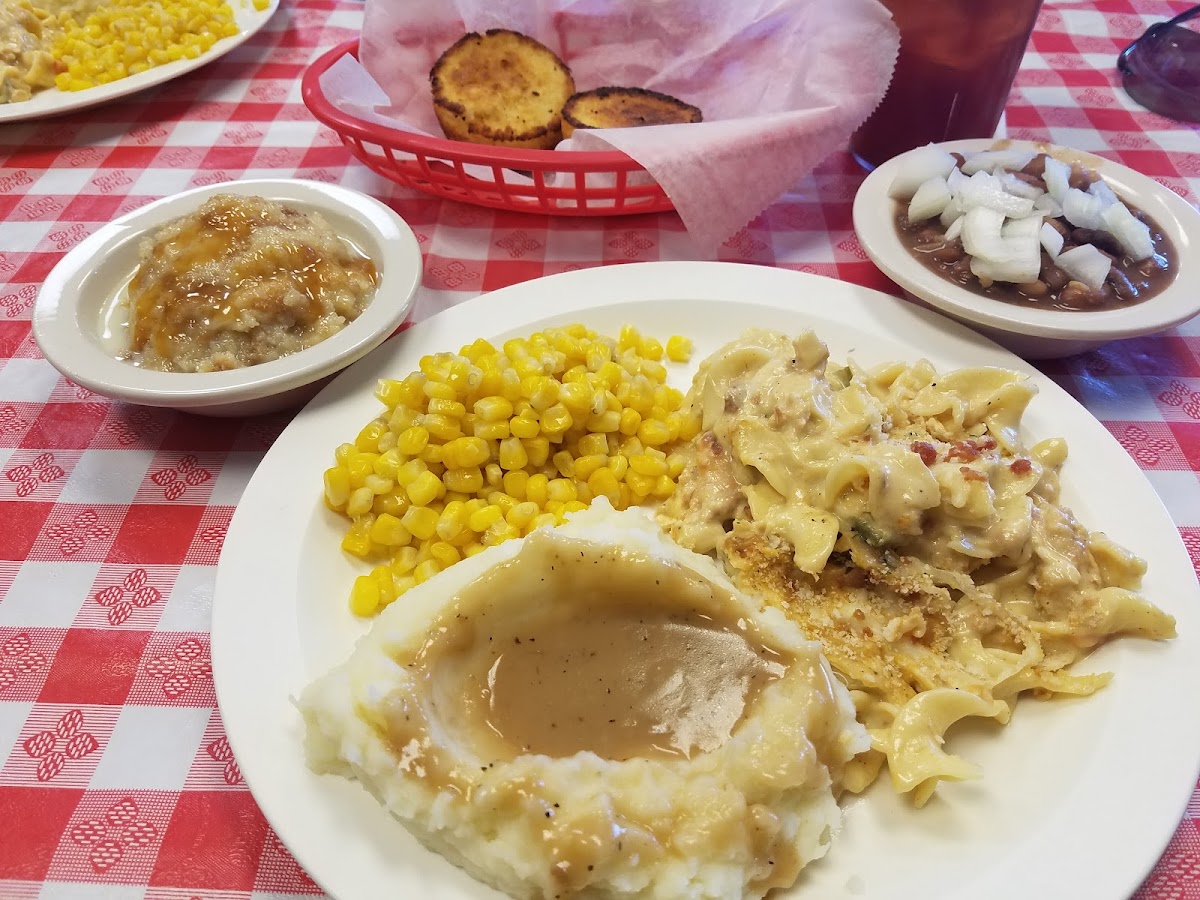 Mama's Kitchen-6