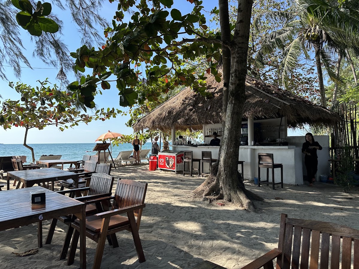 Mandalay On The Beach
