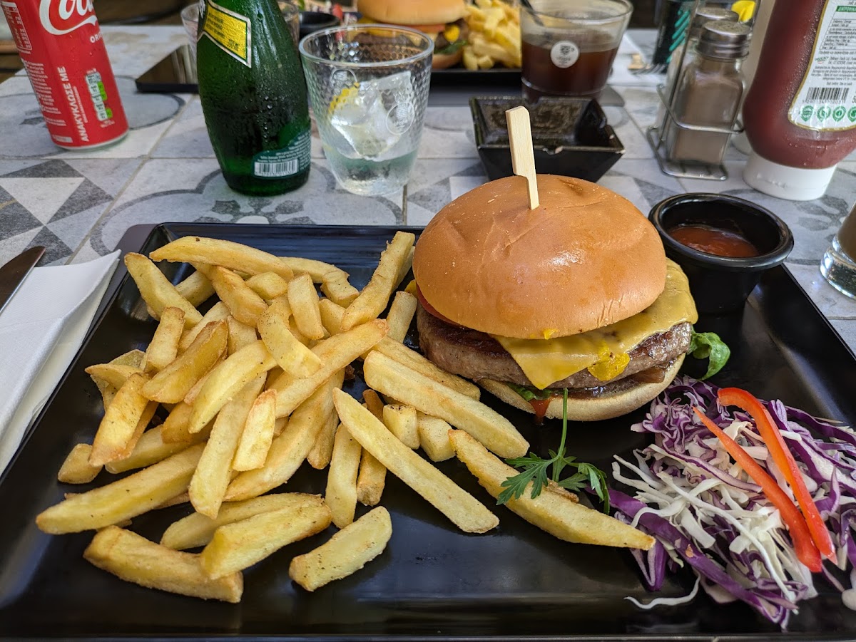 Mango Café & Bar-6
