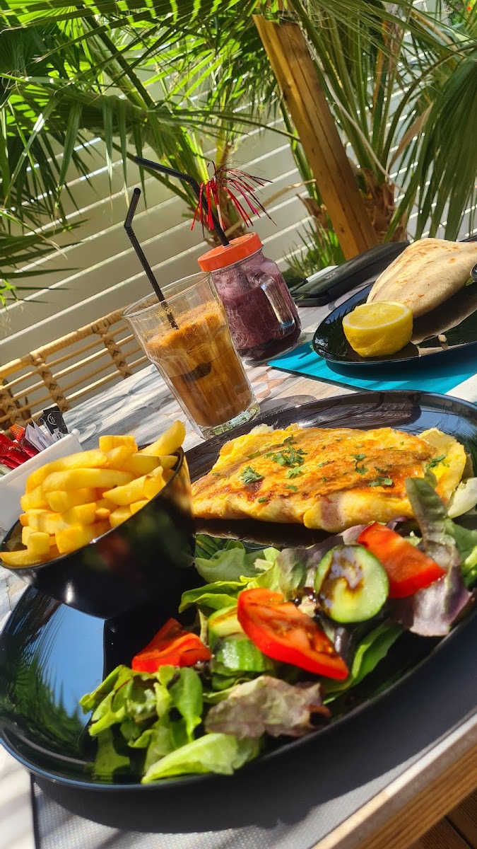 Mango Café & Bar-7
