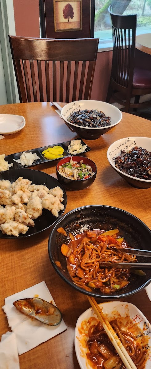 Manrijangseong Coquitlam | Korean Chinese Fusion Restaurant-5