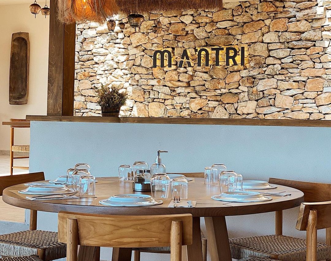Mantri Mountain Resto