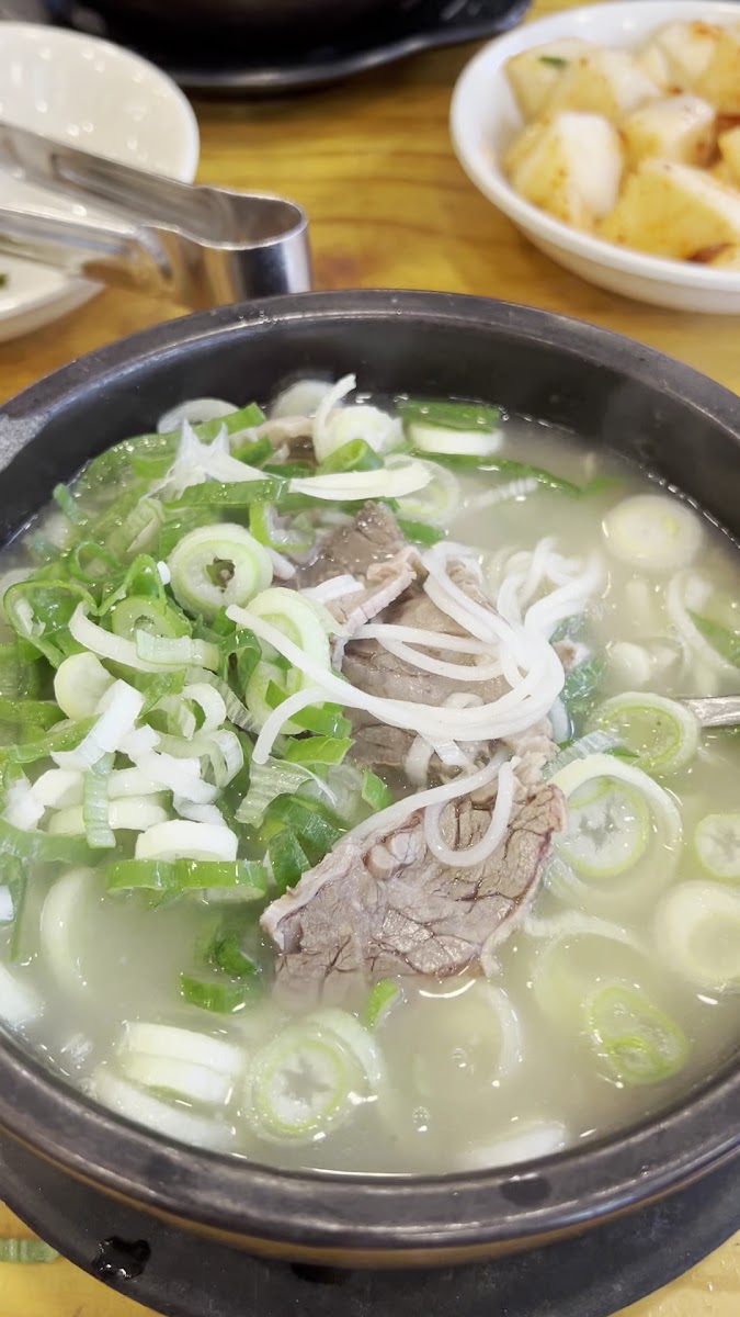 Mapo Yangji Ox Bone Soup-2