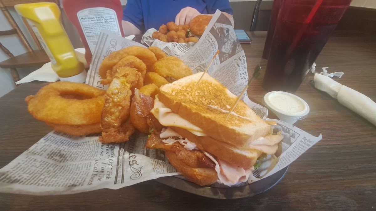 Mar-Jo's Diner-4