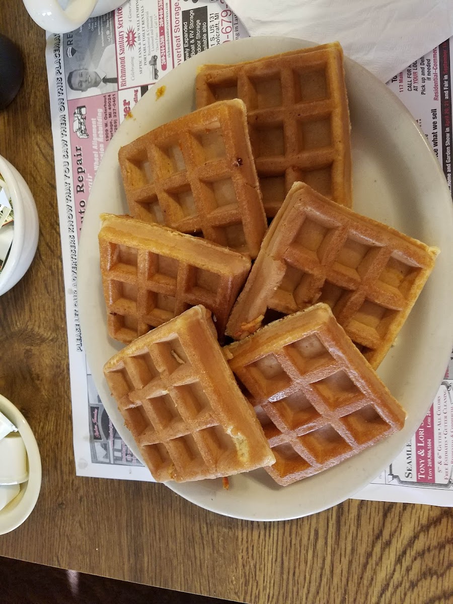 Mar-Jo's Diner-8