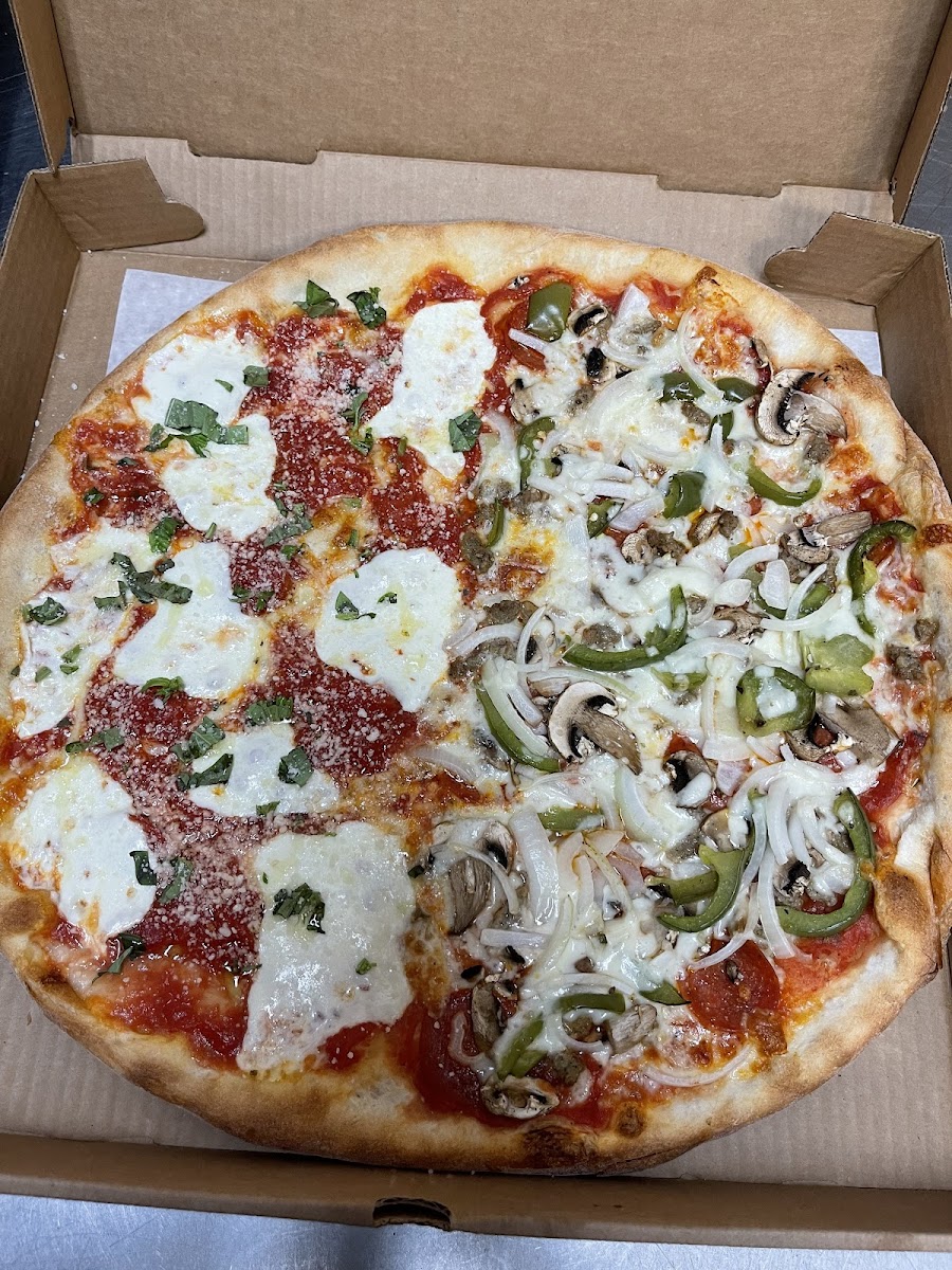 Marcos Pizza & Family Restaurant-3