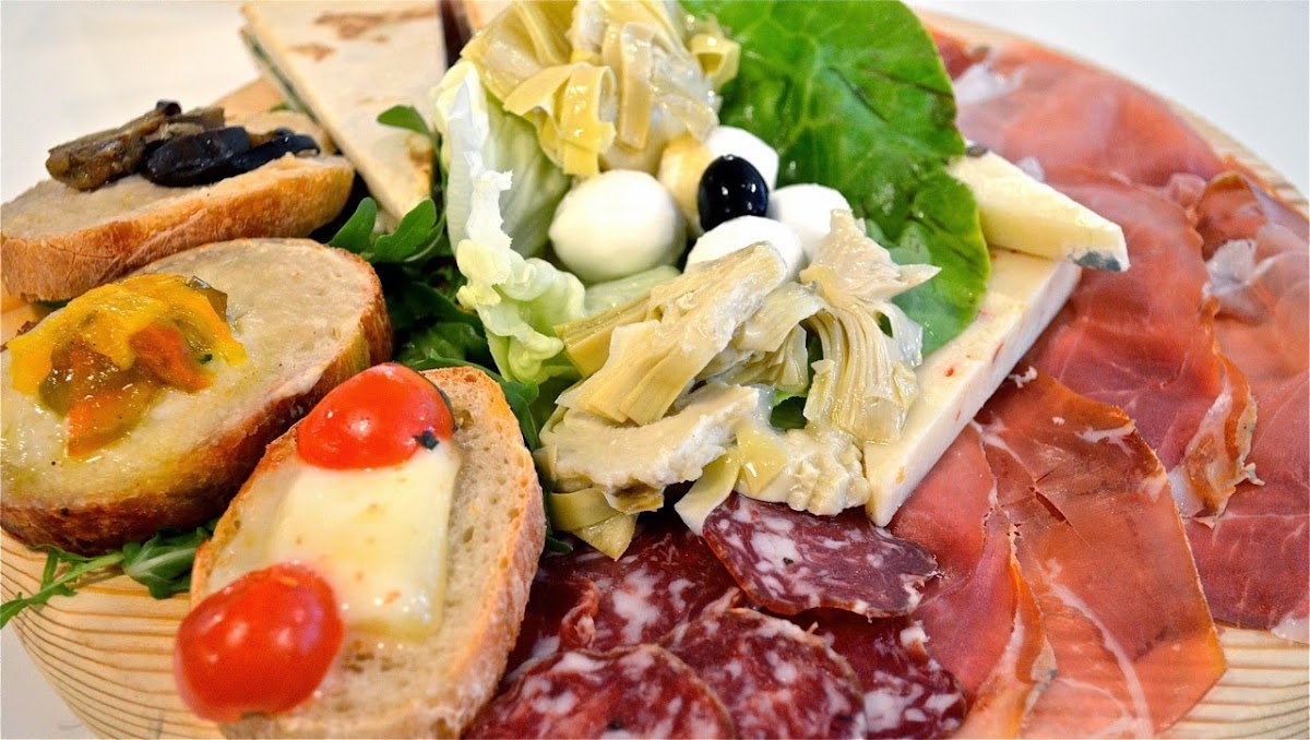 Marebianco Osteria Pizzeria-3