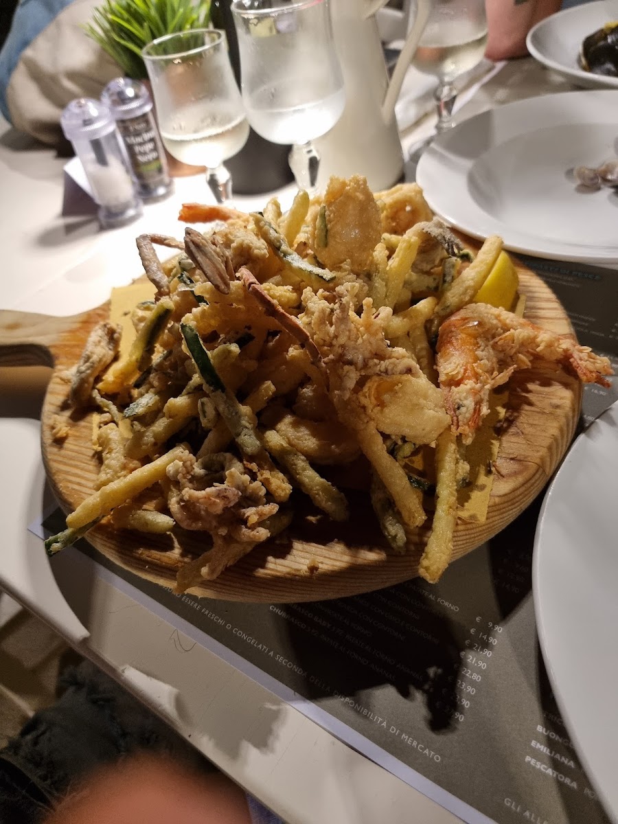 Marebianco Osteria Pizzeria-5
