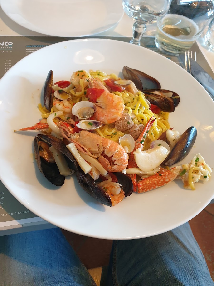 Marebianco Osteria Pizzeria-6