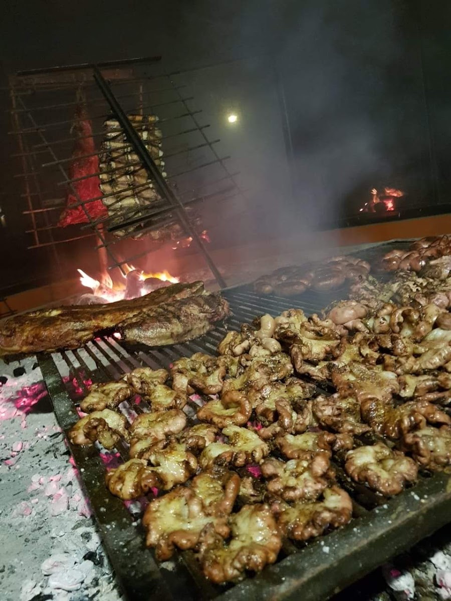 Maria Gracia Carlos Keen, Restaurante Y Eventos-3