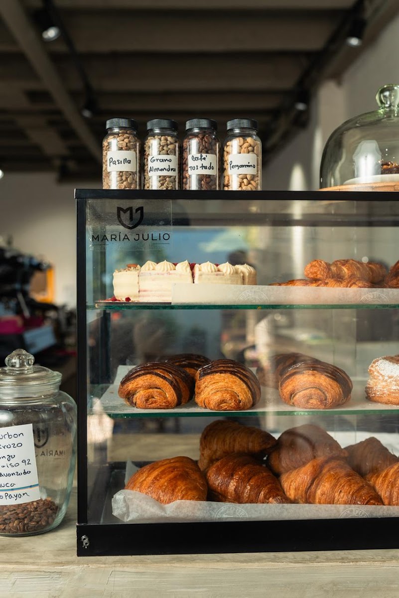 Maria Julio Coffee Shop