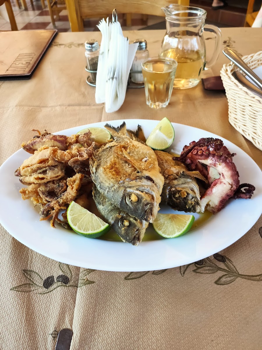 Marinero Taverna-3