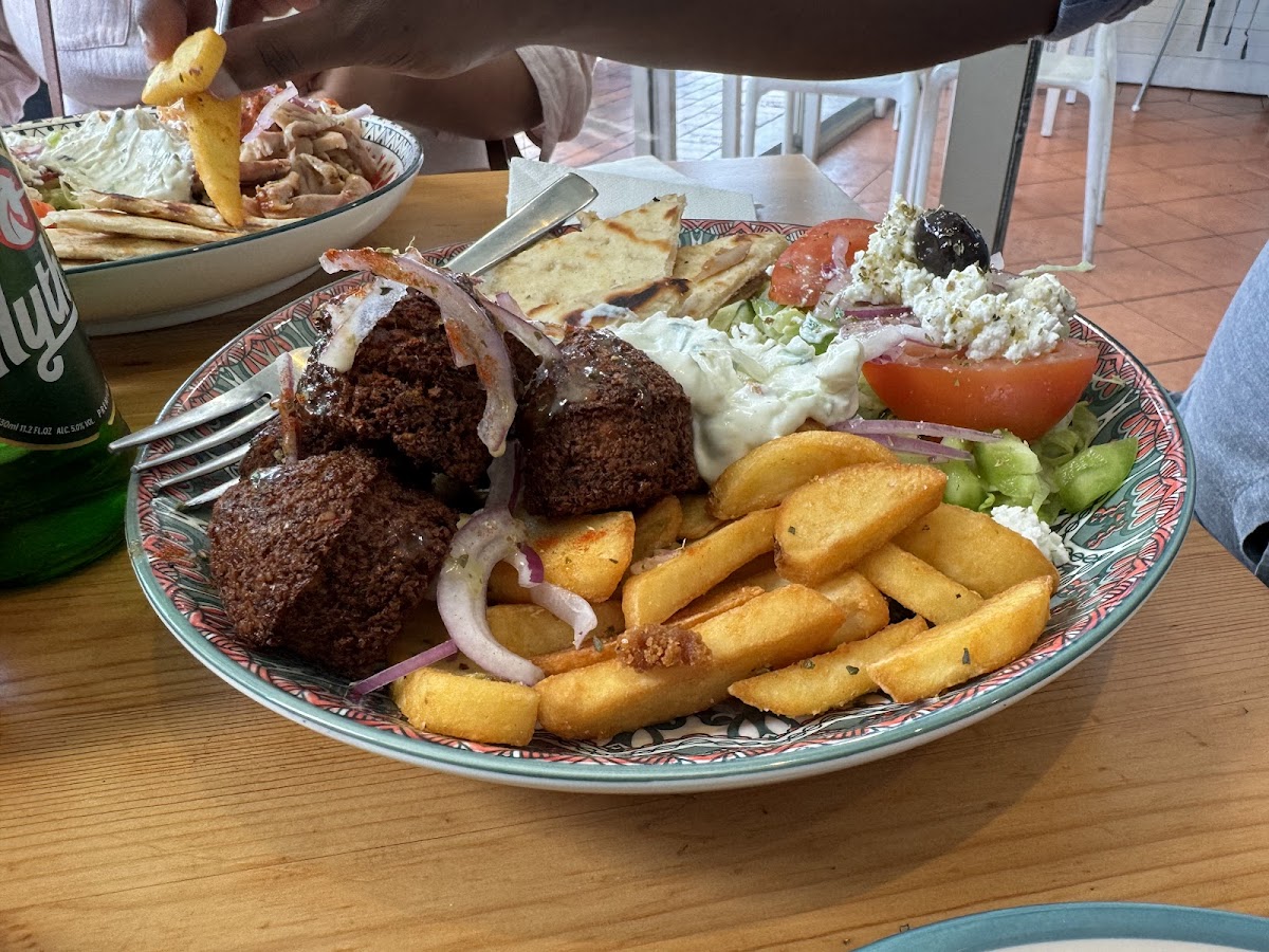 Markos Greek Kitchen Bar-9