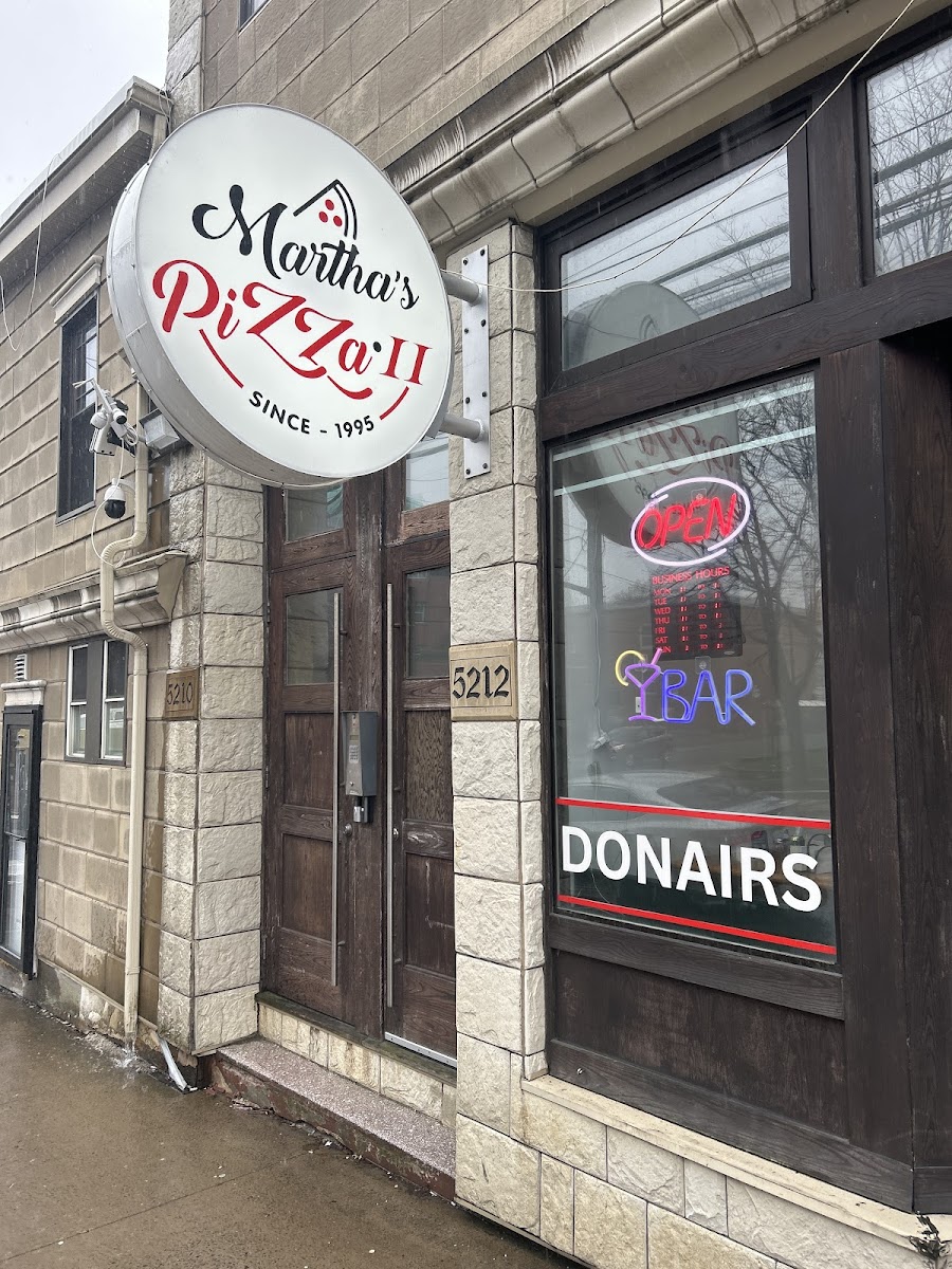 Marthas Pizza || Halifax-3