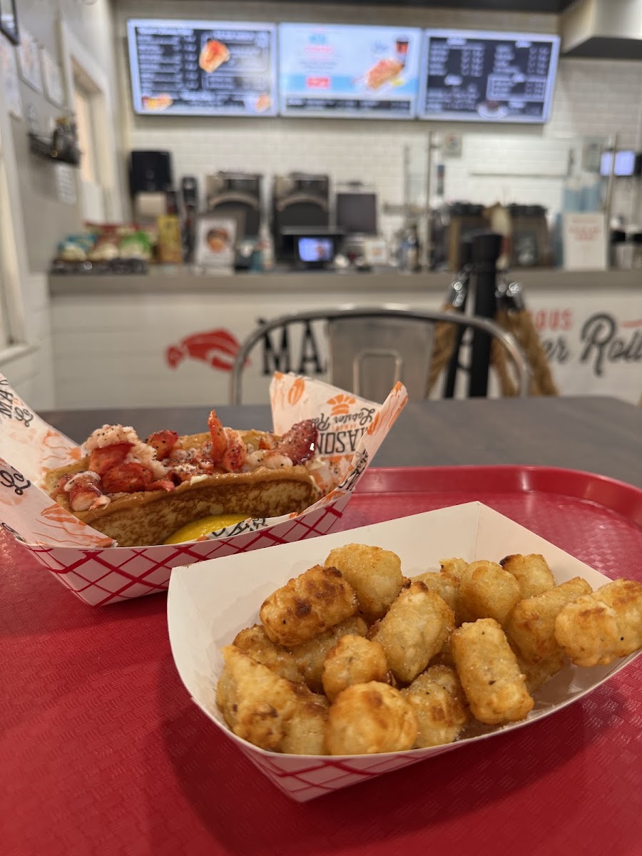 Mason's Famous Lobster Rolls-6