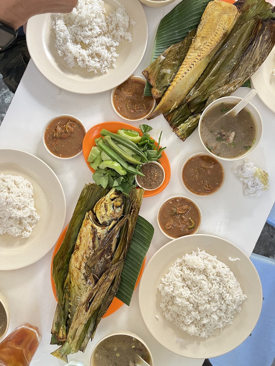Mat Teh Ikan Bakar-3