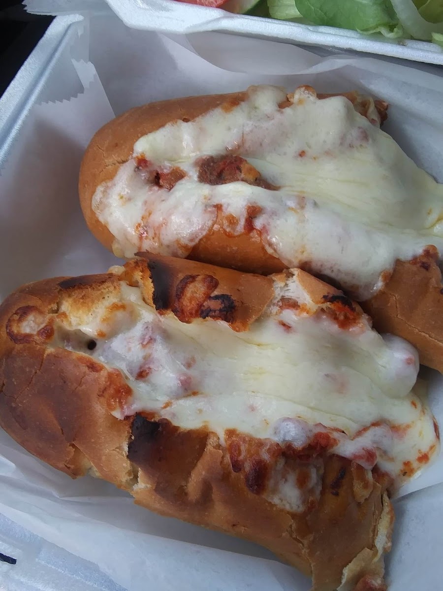 Matoli's Pizza & Subs-10