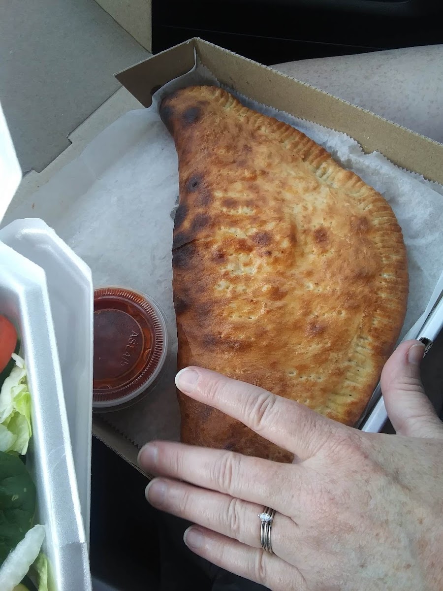 Matoli's Pizza & Subs-5