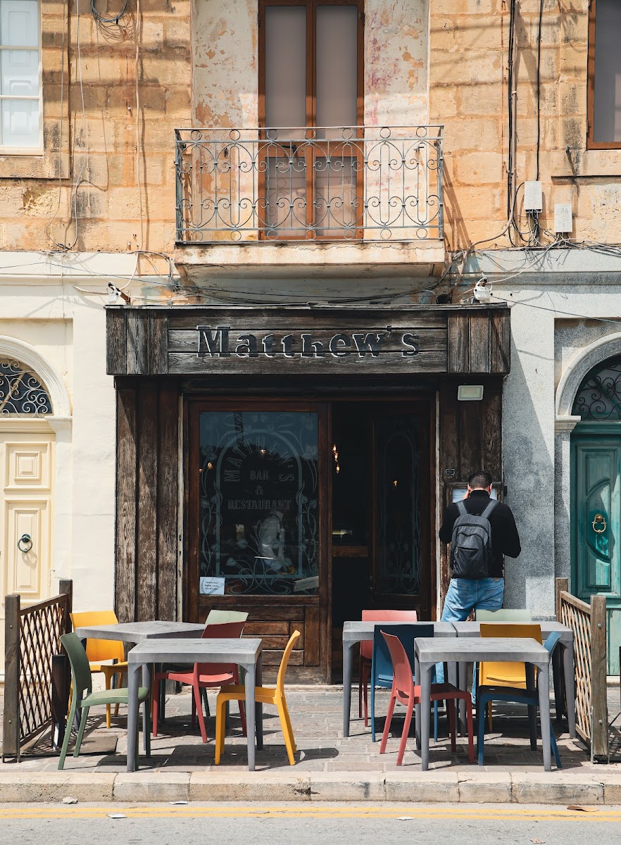 Matthew's Restaurant