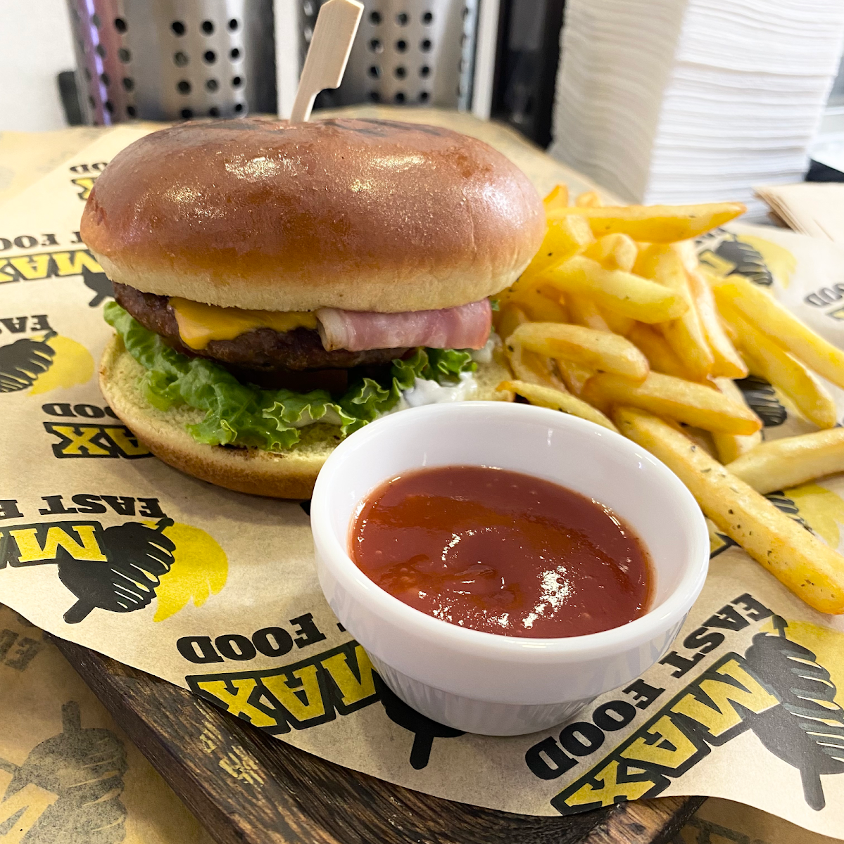 Max Fast Food-8