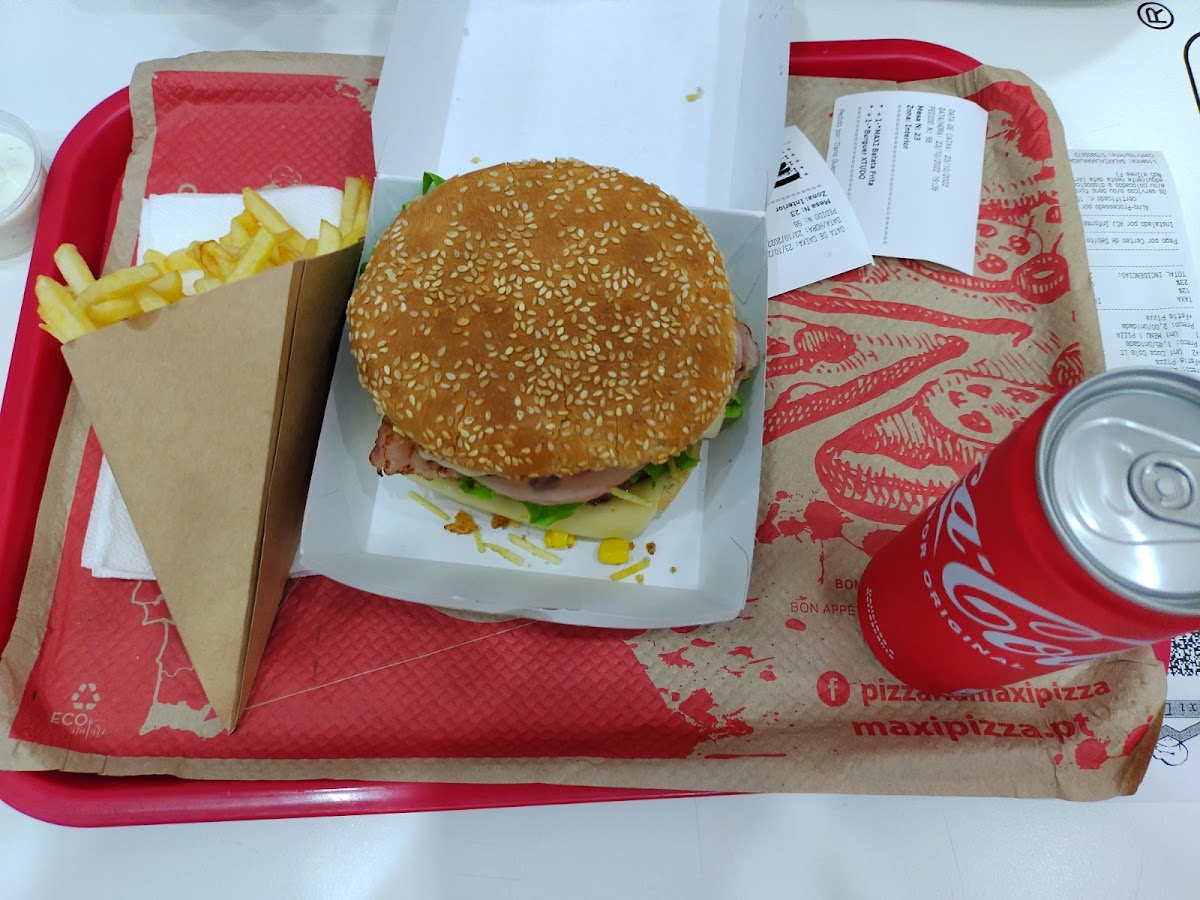 Maxi Drive - Pizzaria E Hamburgueria-9