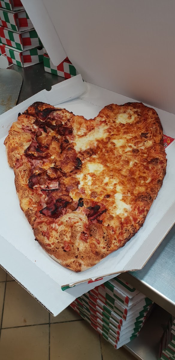 Maxi's Pizza - Pizzeria À Raismes, Anzin, Aubry, Petite Forêt, ...-10