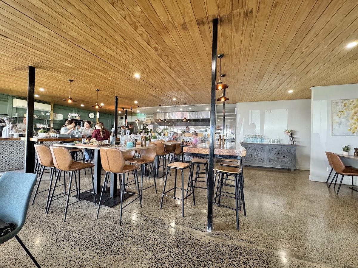 Maxx & Daisy's Eatery