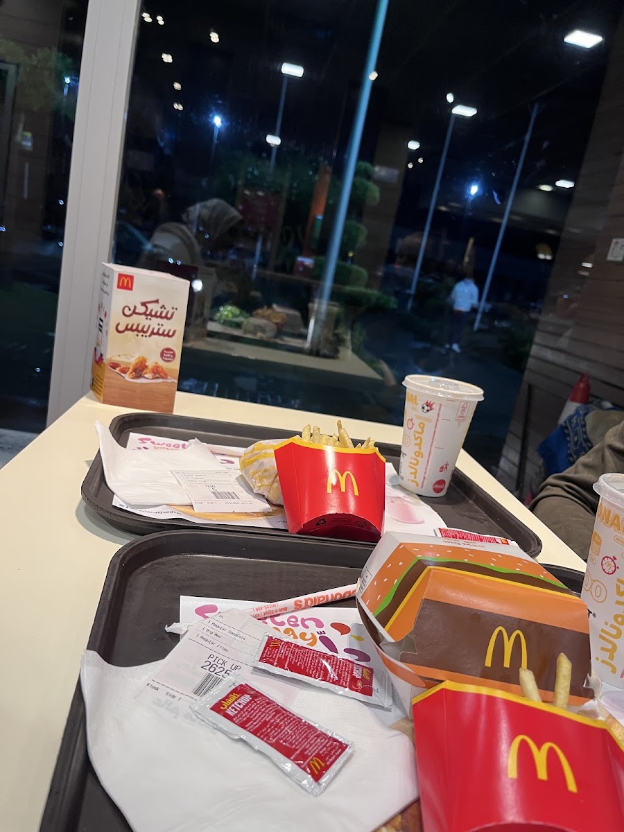 Mcdonald's Amreya - Cairo Alex Desert Road-5