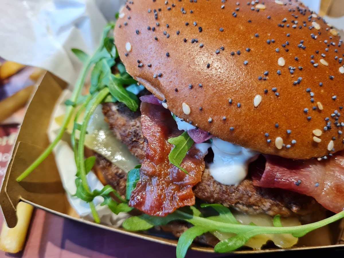 Mcdonald's Lier-2