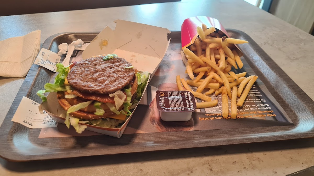 Mcdonald's Lier-8