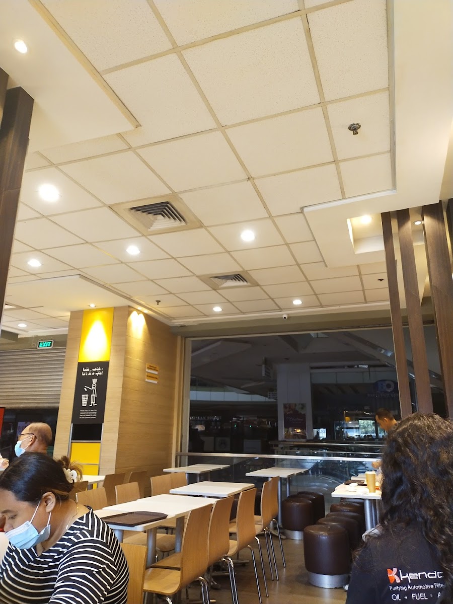 Mcdonald's Sm San Lazaro-6