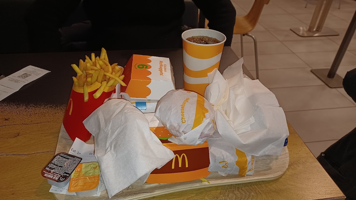 Mcdonald’S Valenza-4