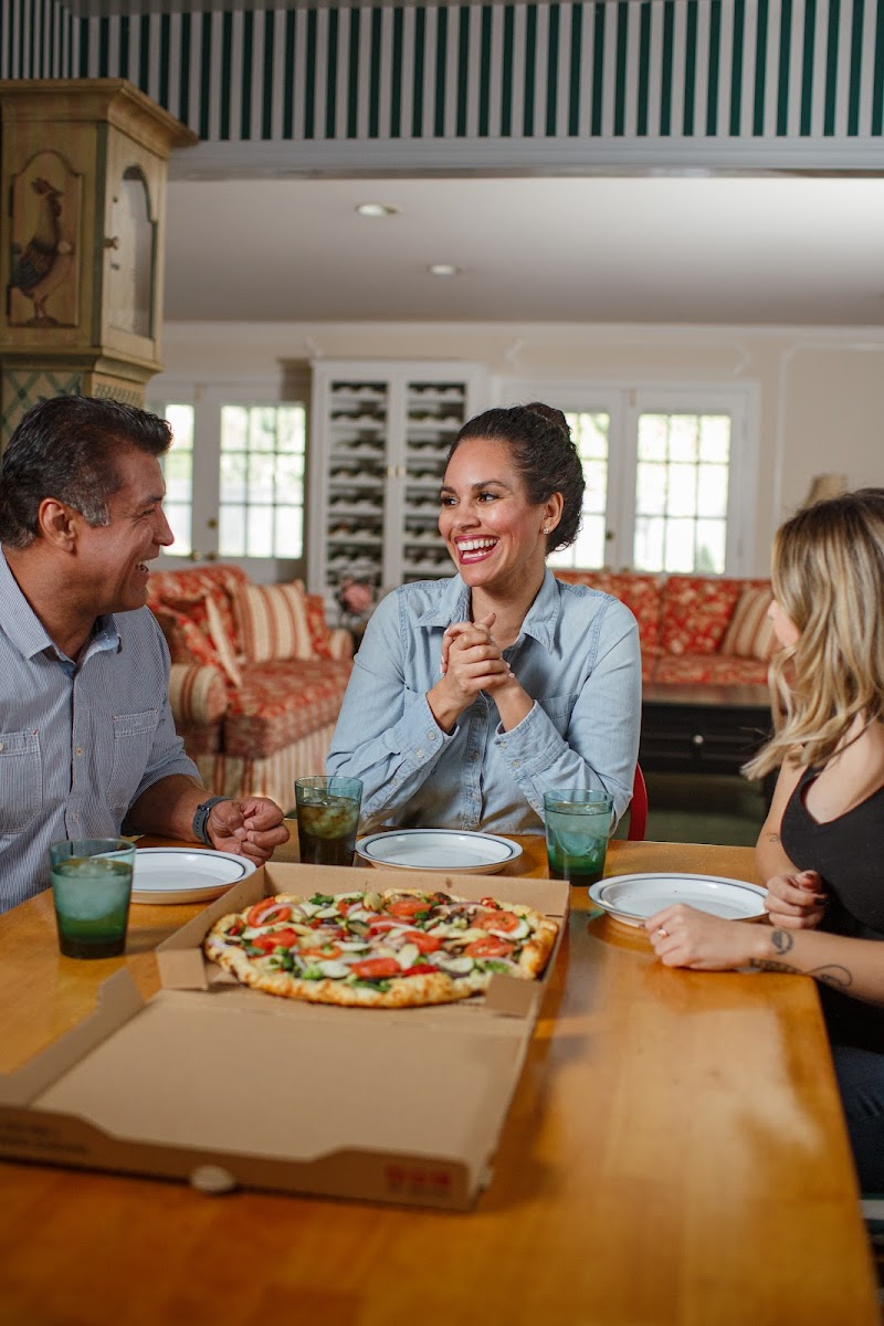 Me-N-Ed's Pizzeria