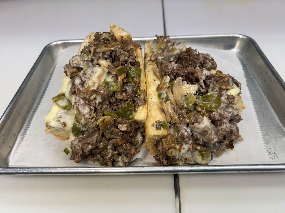 Meatheadz Cheesesteaks-3