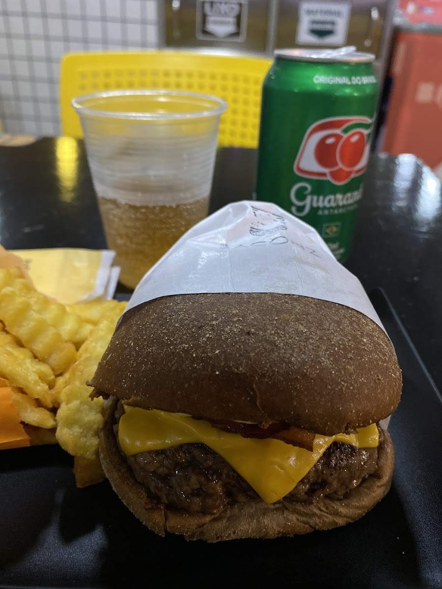 Meatz Burger N' Beer - Guará Ii - Hamburgueria-9