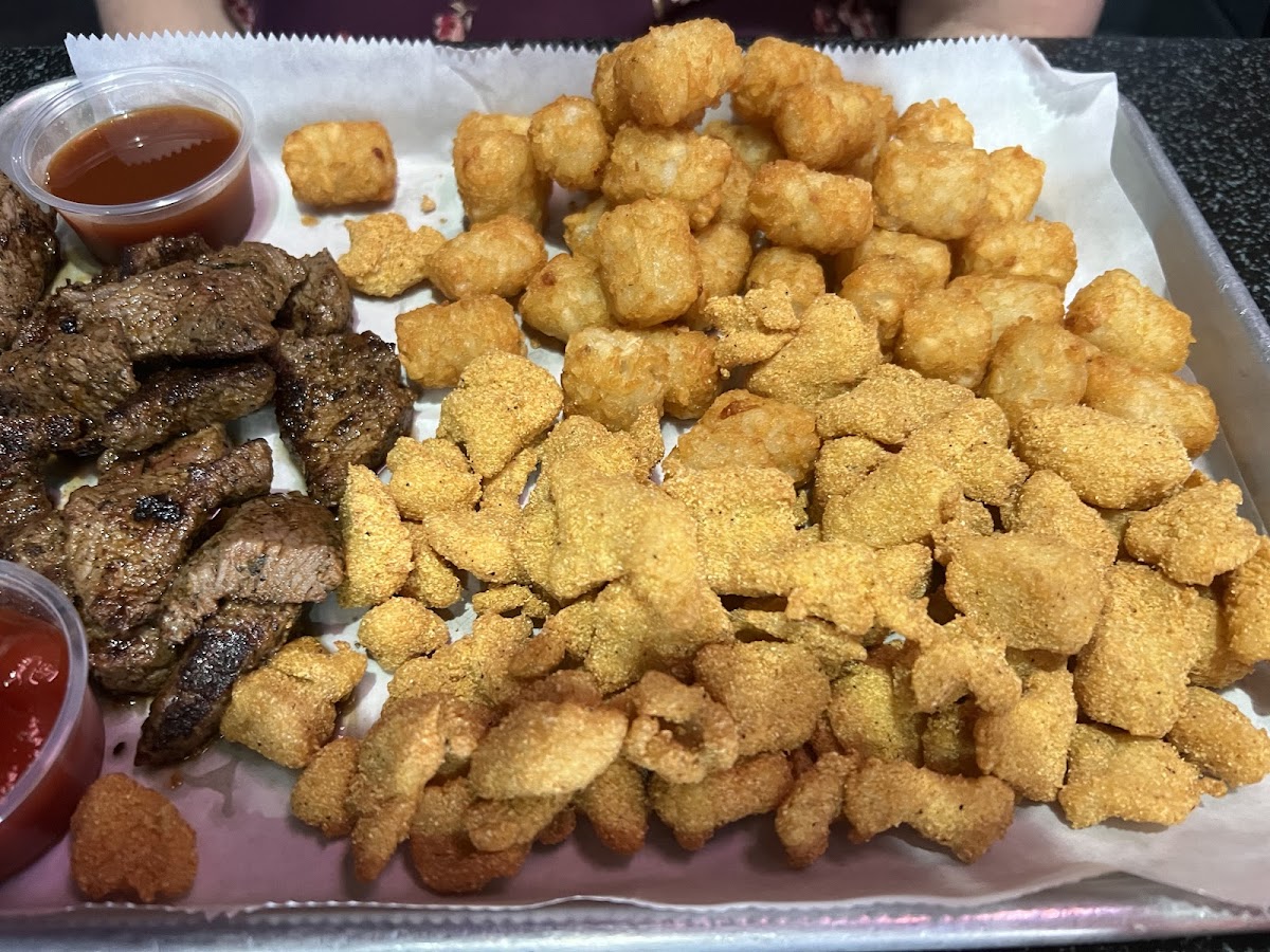 Merle's American Tavern-3