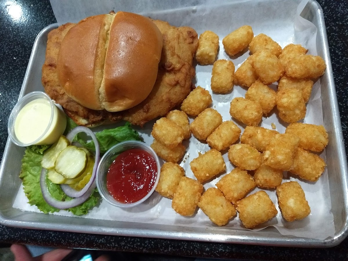 Merle's American Tavern-5
