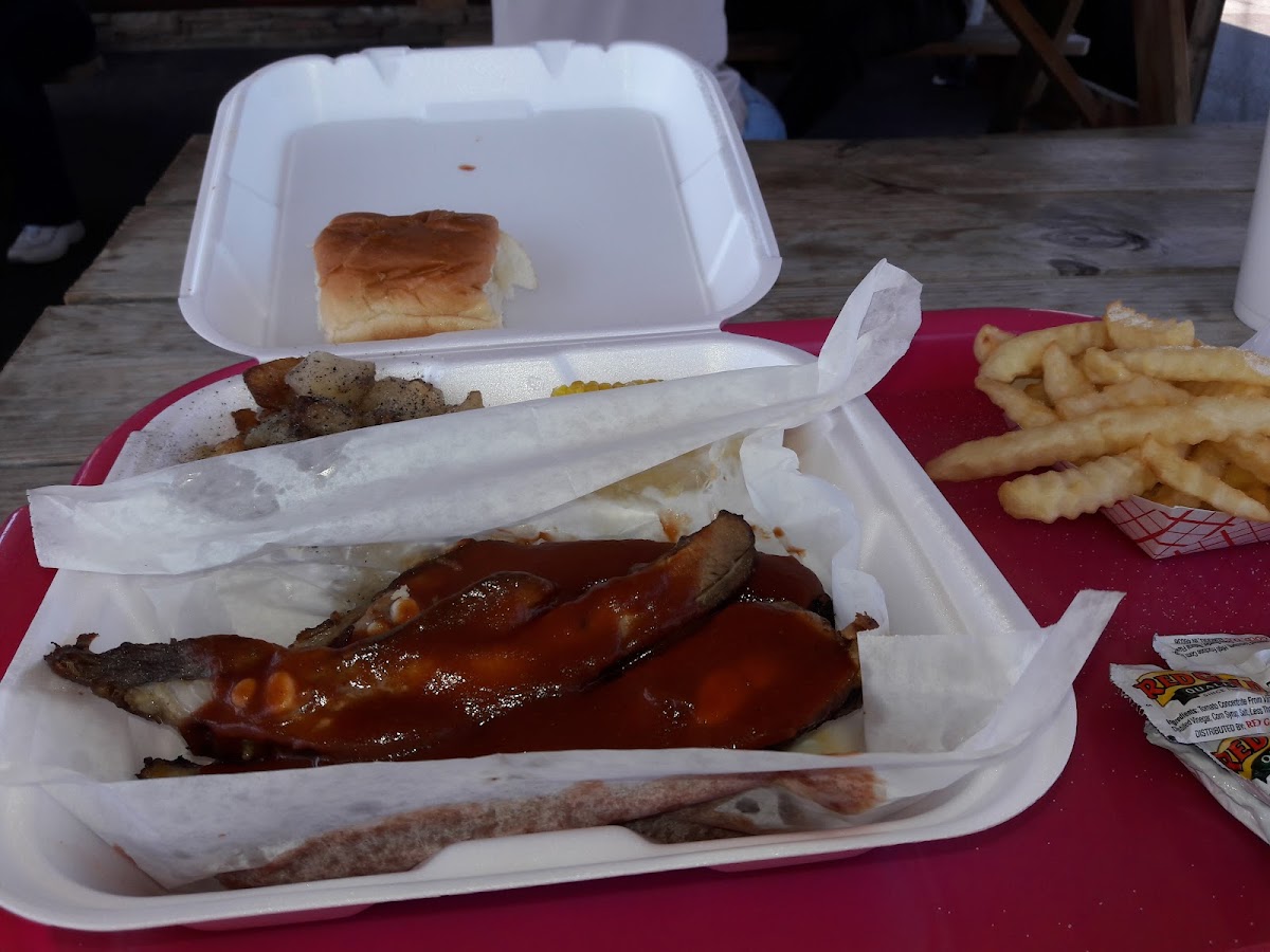 Merrill's Bbq-7