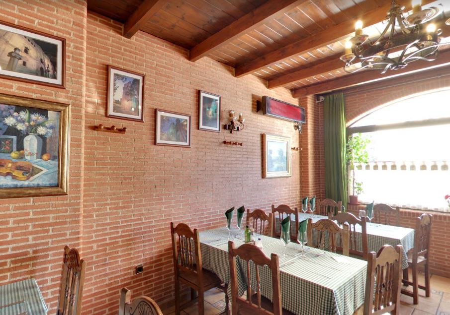 Meson Del Monte-3