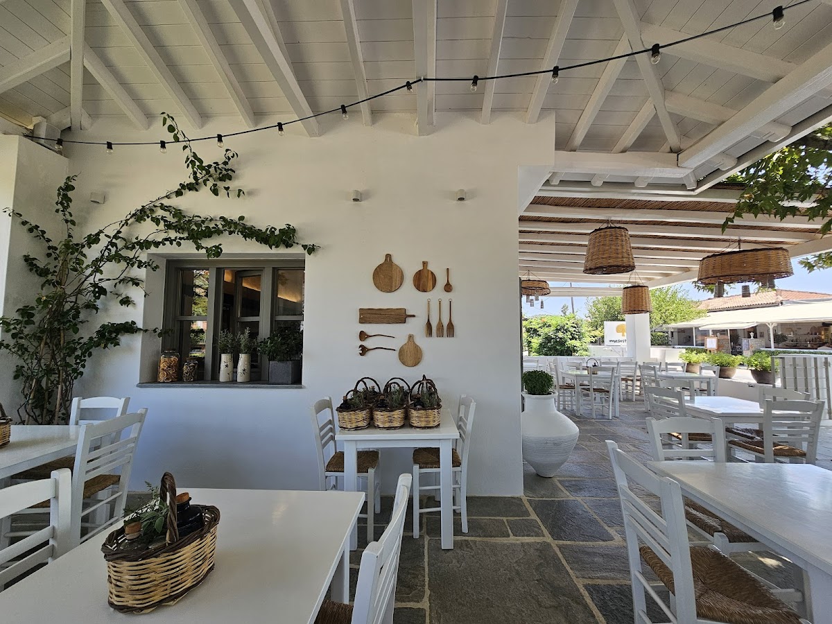 Mesostrato Restaurant
