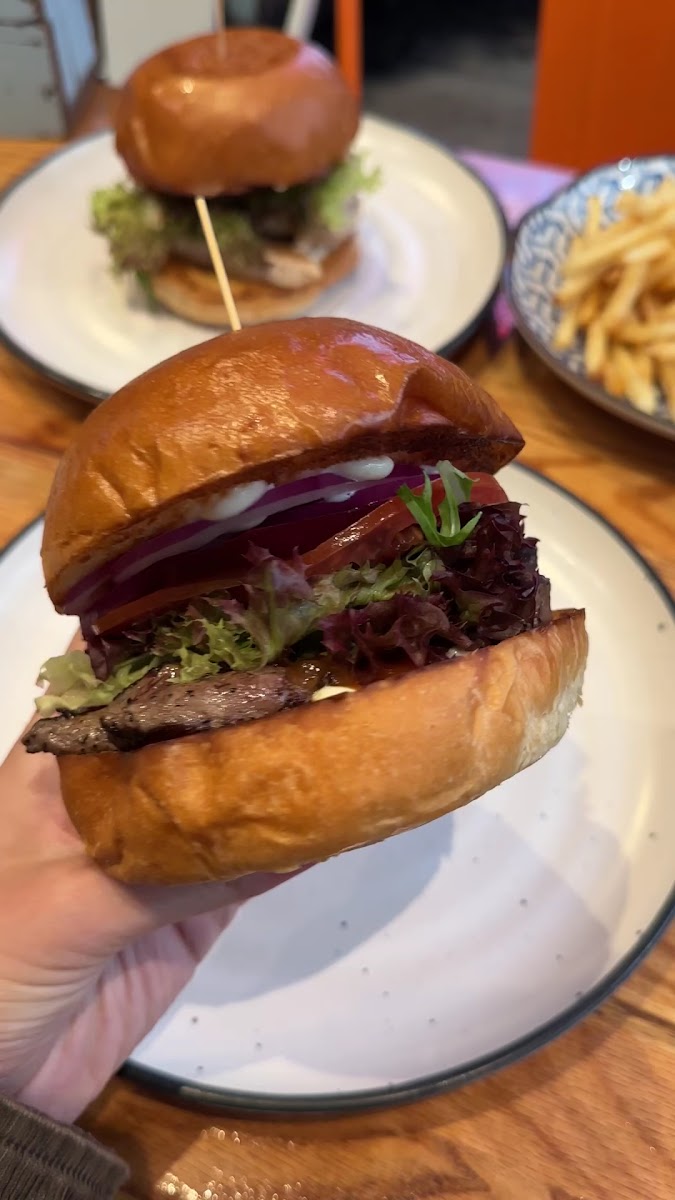 Metro Burgers-2