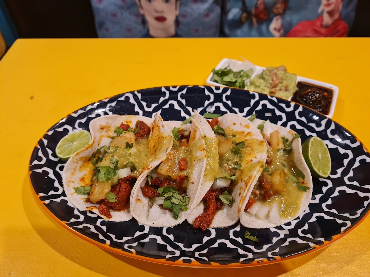 Mexican Burrito Cantina-3