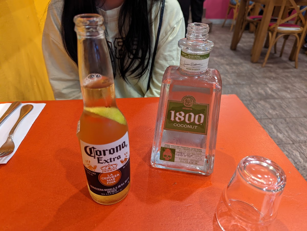 Mexican Burrito Cantina-8