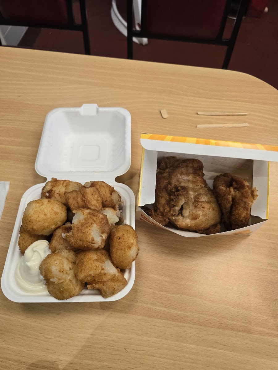 Mfc Pizza & Fried Chicken-3
